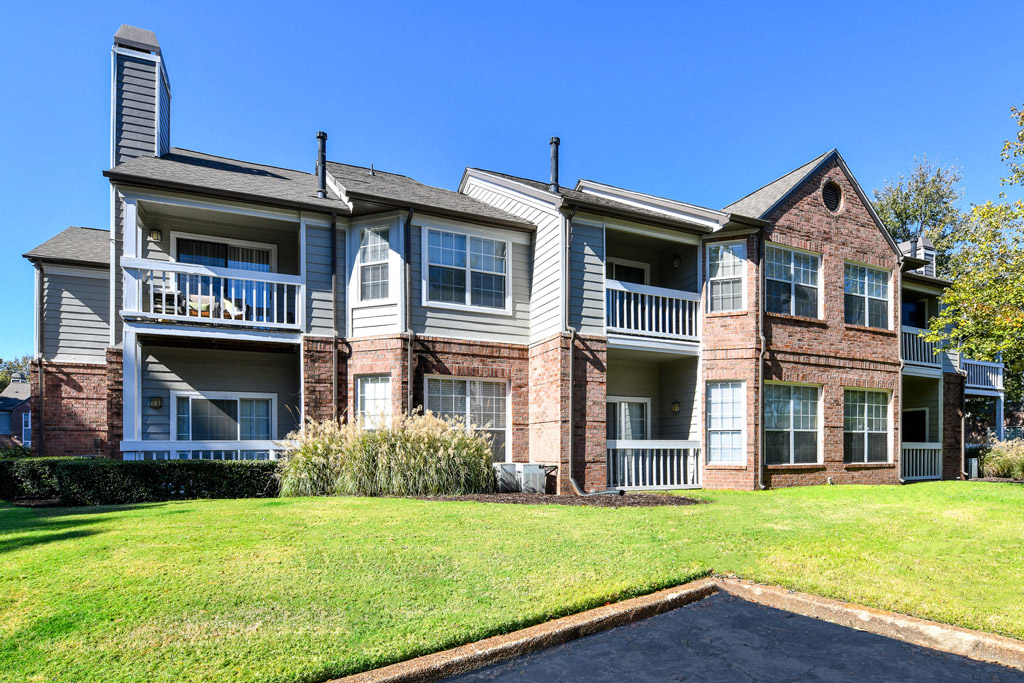 Exterior-Patios at The Retreat at Germantown, Germantown, TN