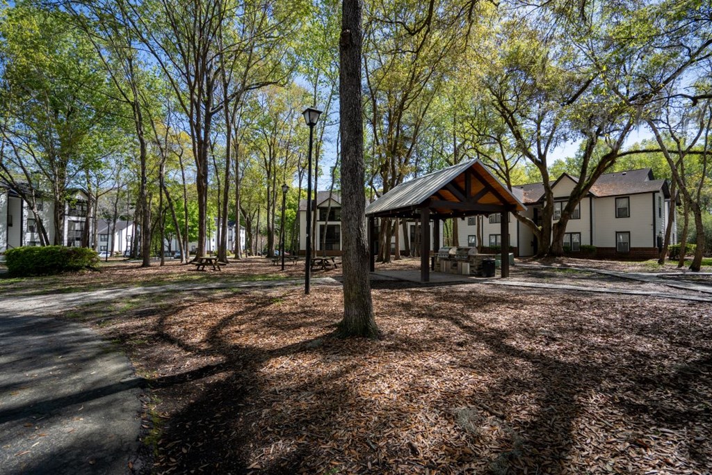 picnic area at Westbury Mews, South Carolina, 29485