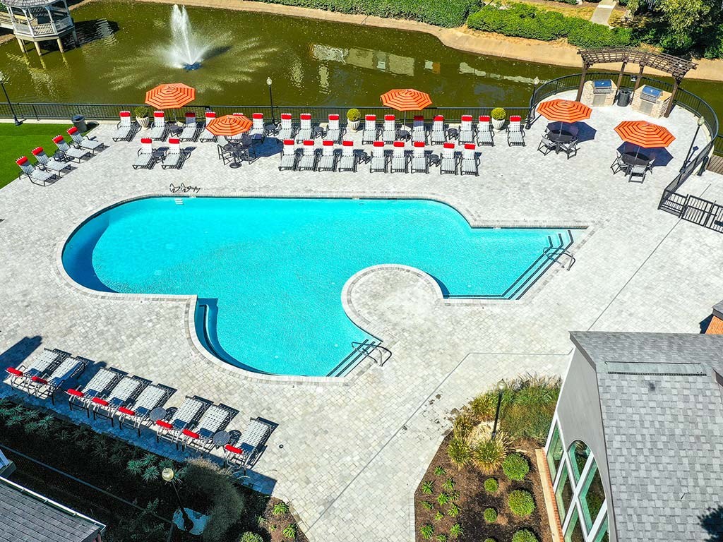 Aerial Pool Image with Fountain at Waterford Place, Louisville, 40207