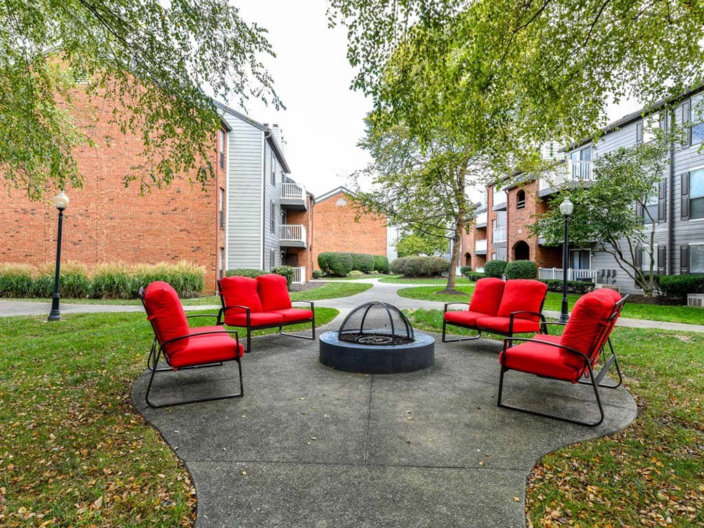 Fire Pit Image at Waterford Place, Louisville, 40207