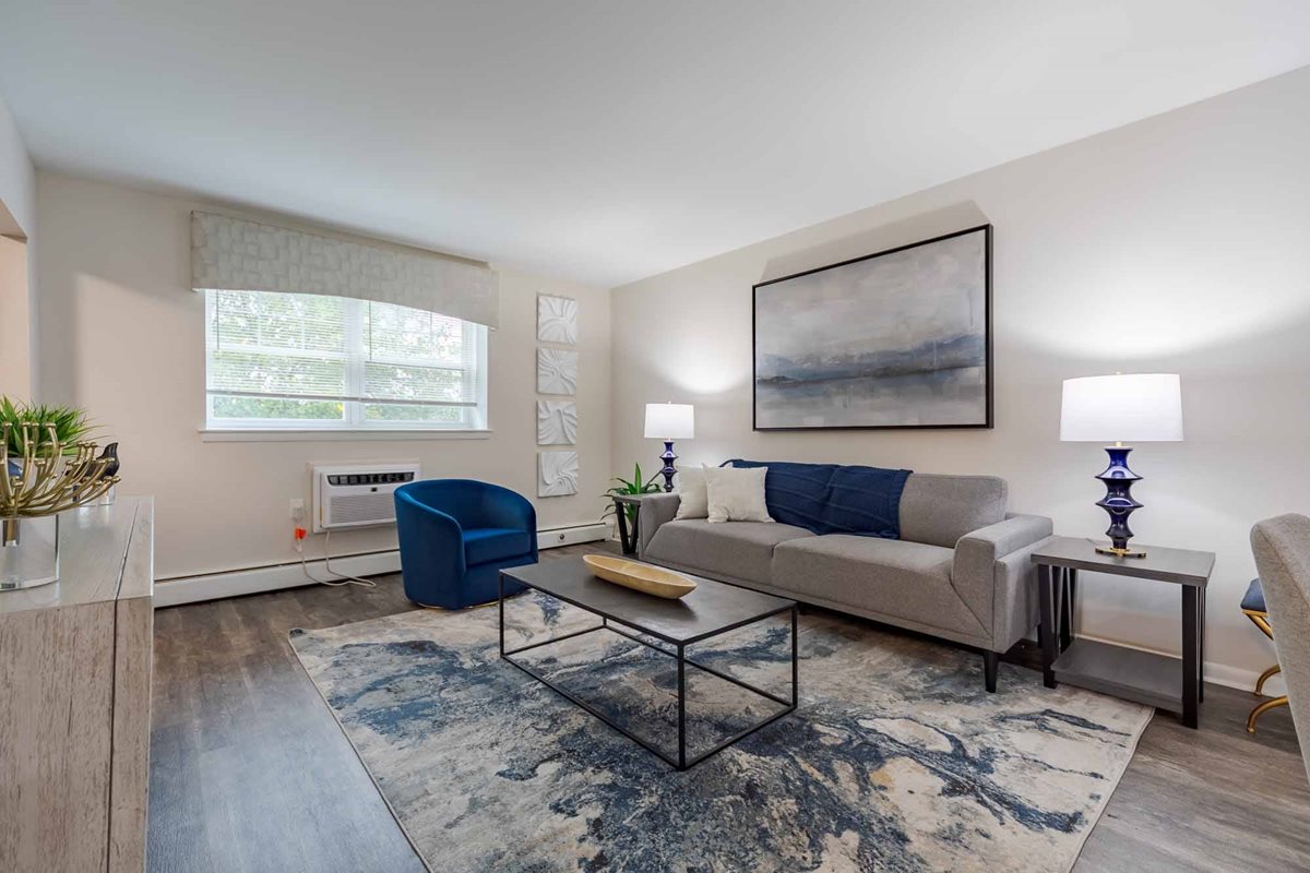 Congress Apartment Homes
