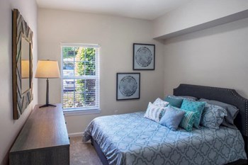 12506 Atkins Circle Dr Studio-3 Beds Apartment, Townhouse for Rent - Photo Gallery 5