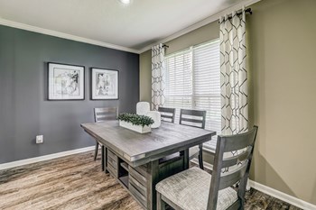 Interior - Photo Gallery 4