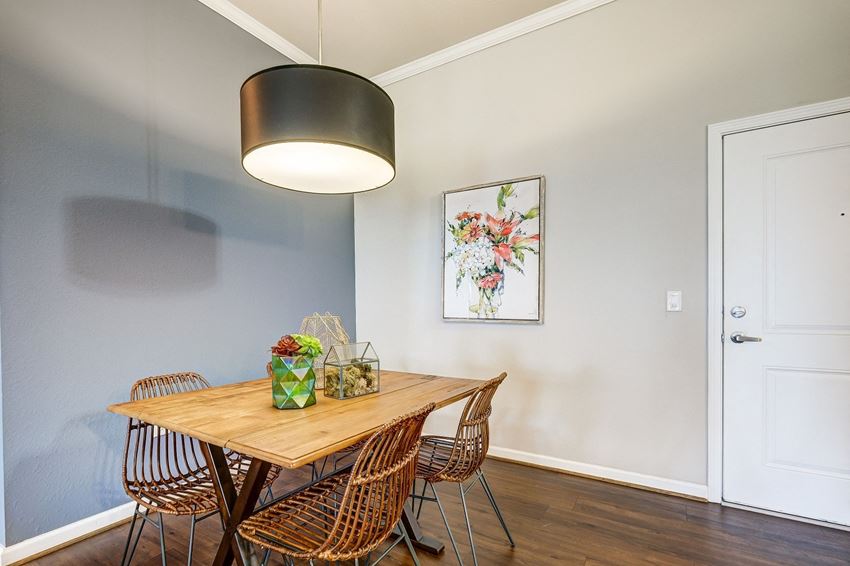 Dining Room - Photo Gallery