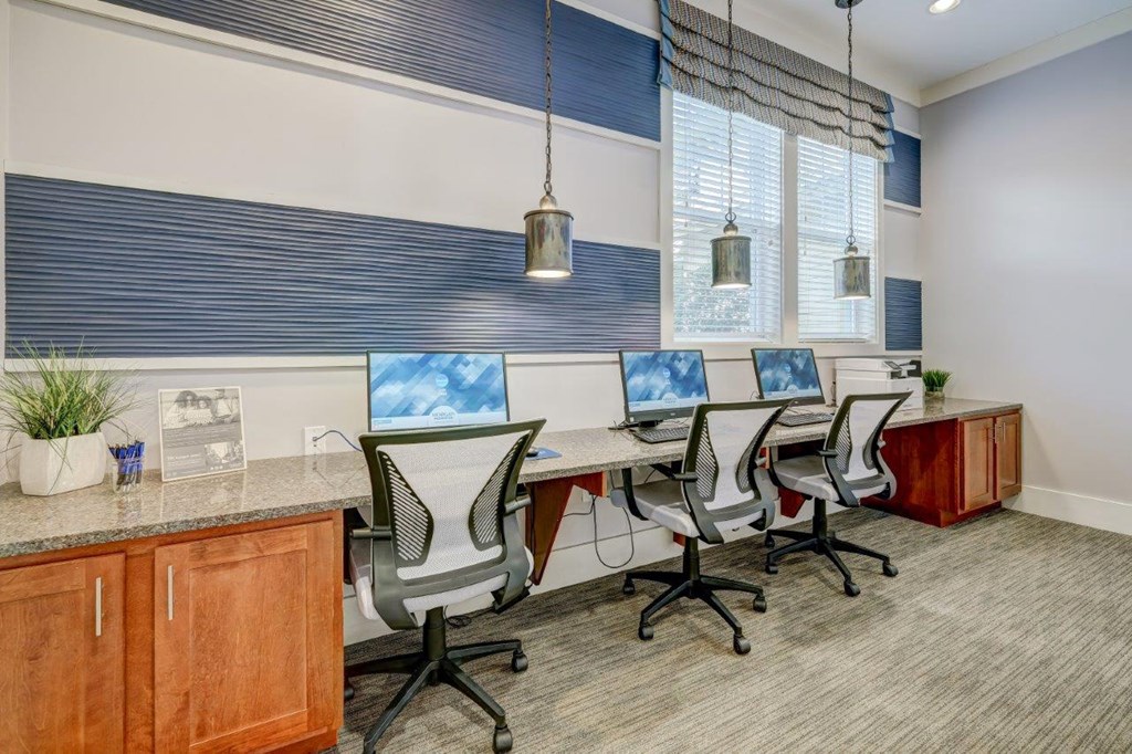 this is a photo of the office space available to rent