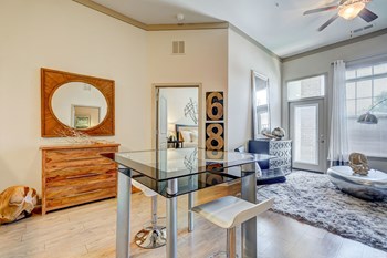 Dining Room - Photo Gallery 2