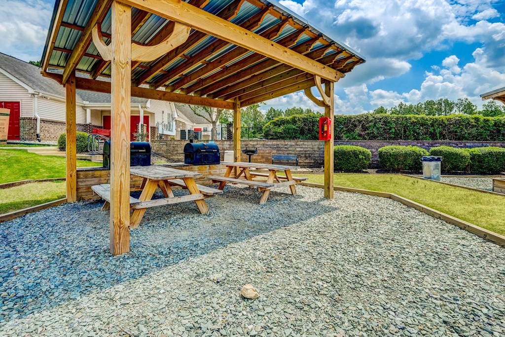 Grilling and Picnic Area