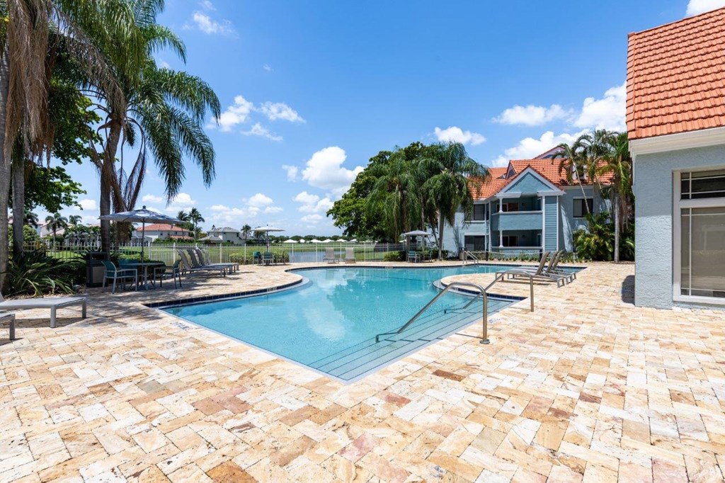 Royal St. George At The Villages Apartment Homes