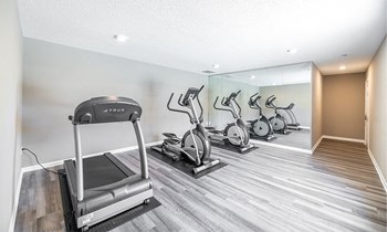 5626 Sharon Pointe Rd 1-3 Beds Apartment for Rent - Photo Gallery 5