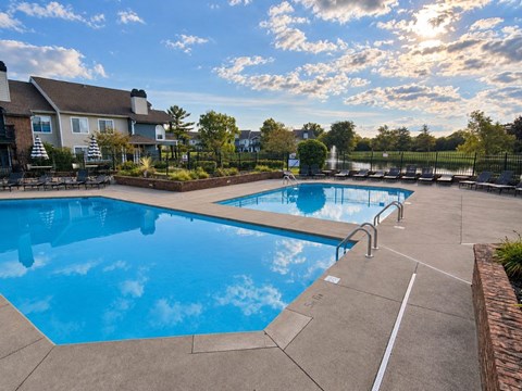 4499 Coventry Pky 2 Beds Apartment for Rent