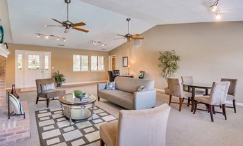 Interior - Photo Gallery 4