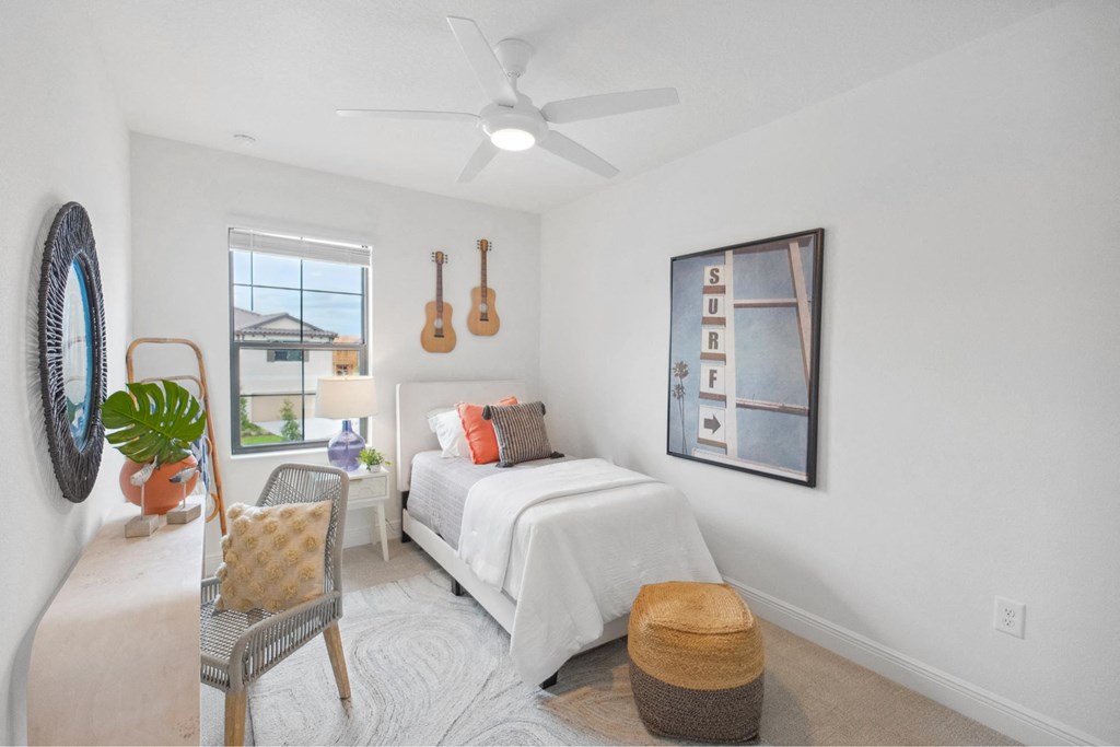Gorgeous Bedroom at Fiore Townhomes, Florida
