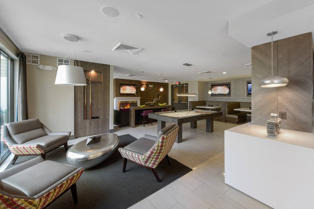 Monument Village At College Park