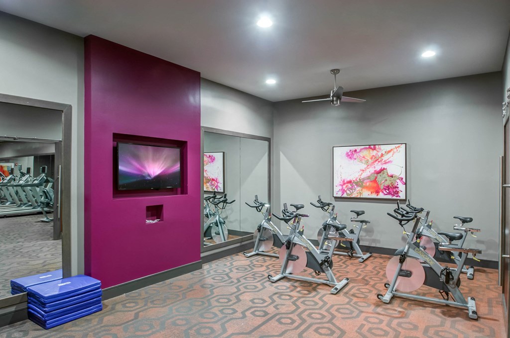 Monument Village At College Park