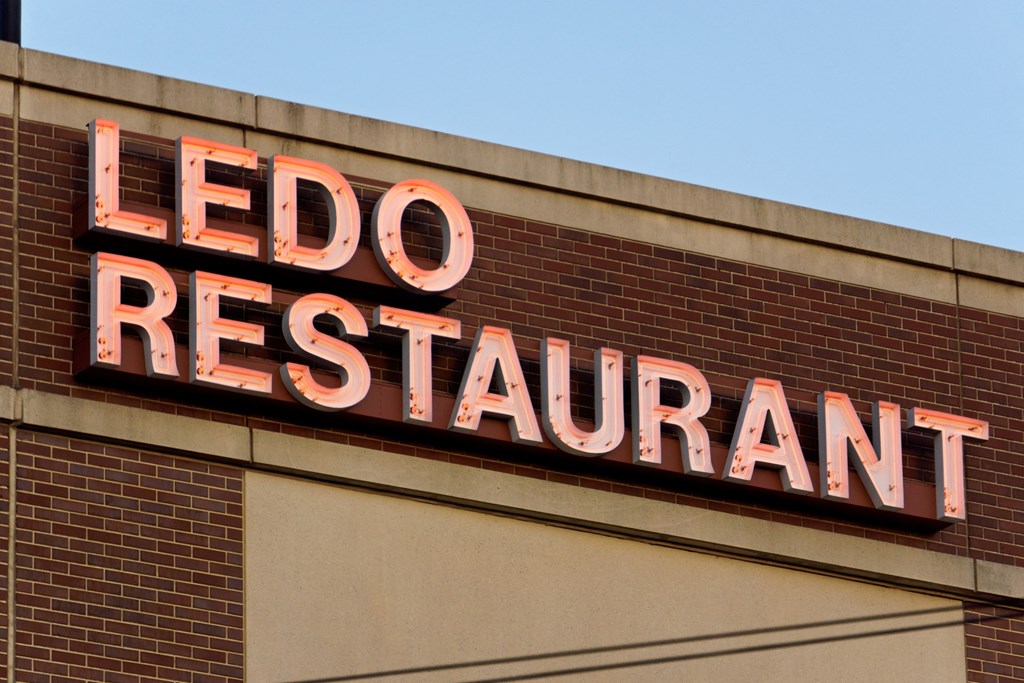 Monument Village At College Park