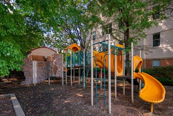 Children's playground - Photo Gallery 3