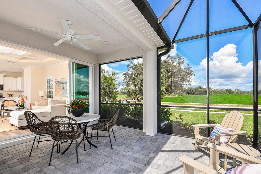 Lounge Area at Marisol, Bradenton, FL