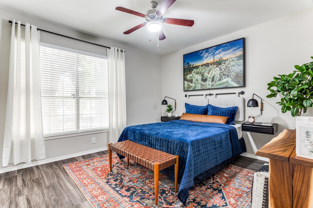 Large Guest Bedrooms