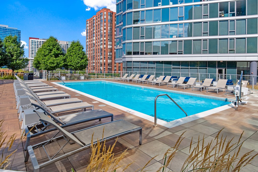 Pool Deck at 1001 South State, Illinois