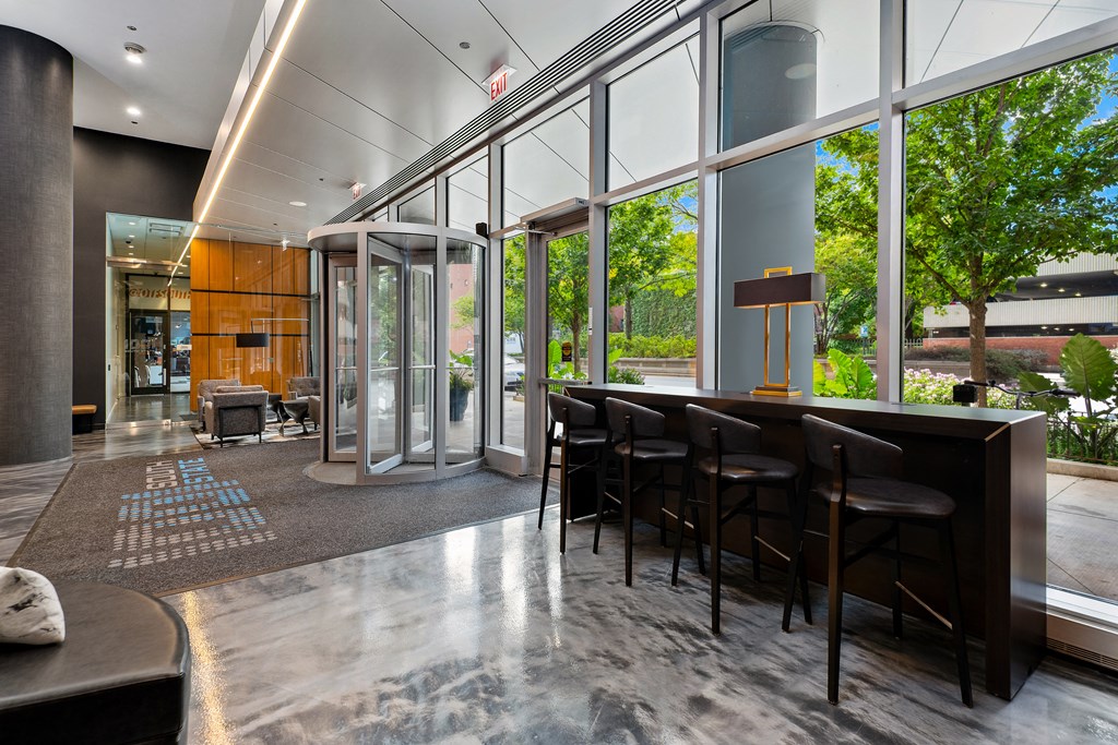 high end apartment building in south loop chicago, 1001 south state st., chicago, illinois.