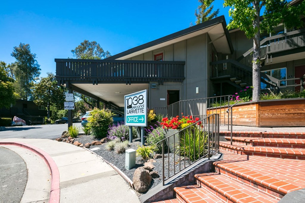 Entrance Of Property at 1038 on Second, California