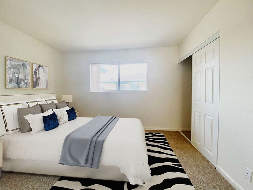 Comfortable Bedroom Comfortable Bedroom at Oak Pointe, Fremont, 94538 - Photo Gallery