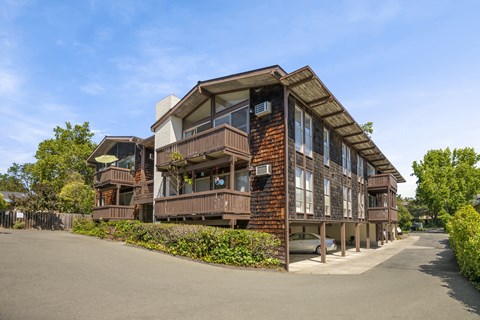Side Property View at 3543 Brook Street Apartments in Lafayette, CA
