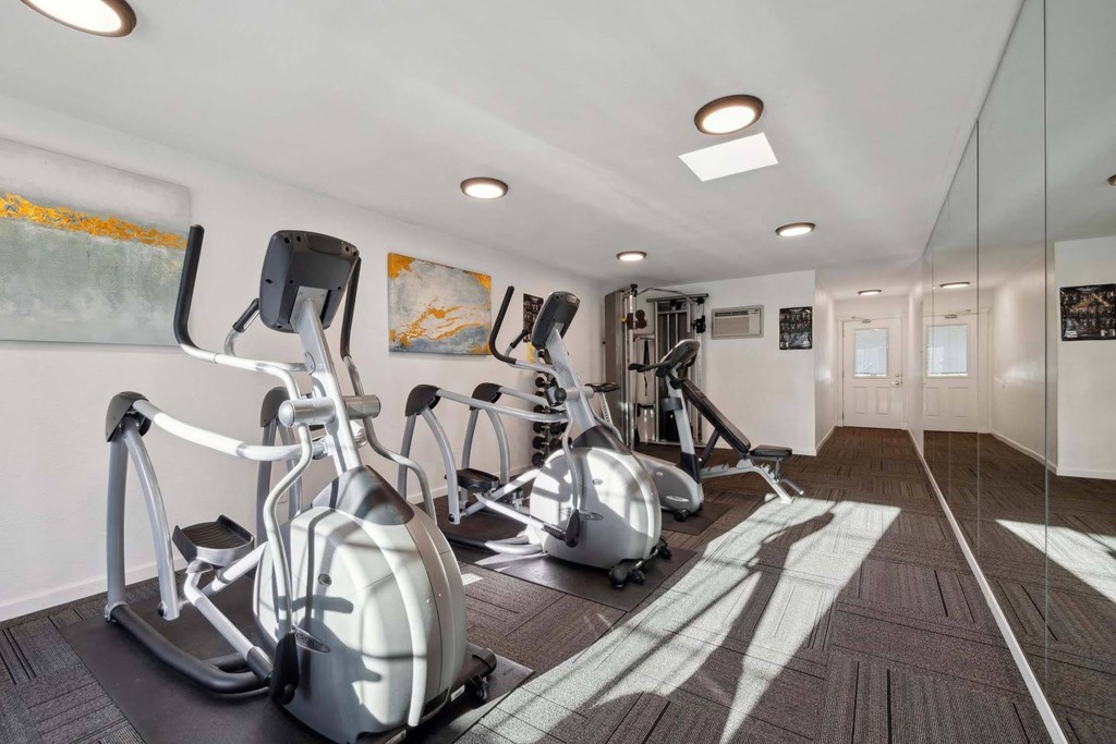 Diablo Pointe Apartments