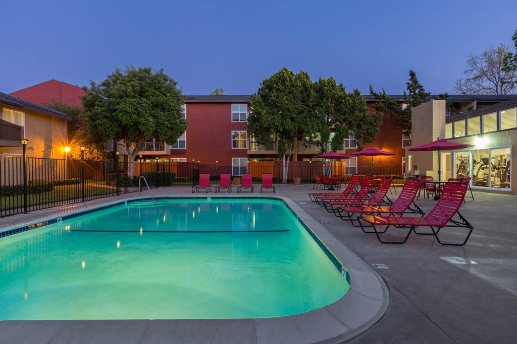 Swimming Pool With Relaxing Sundecks at Carriage House, Fremont, CA 94536