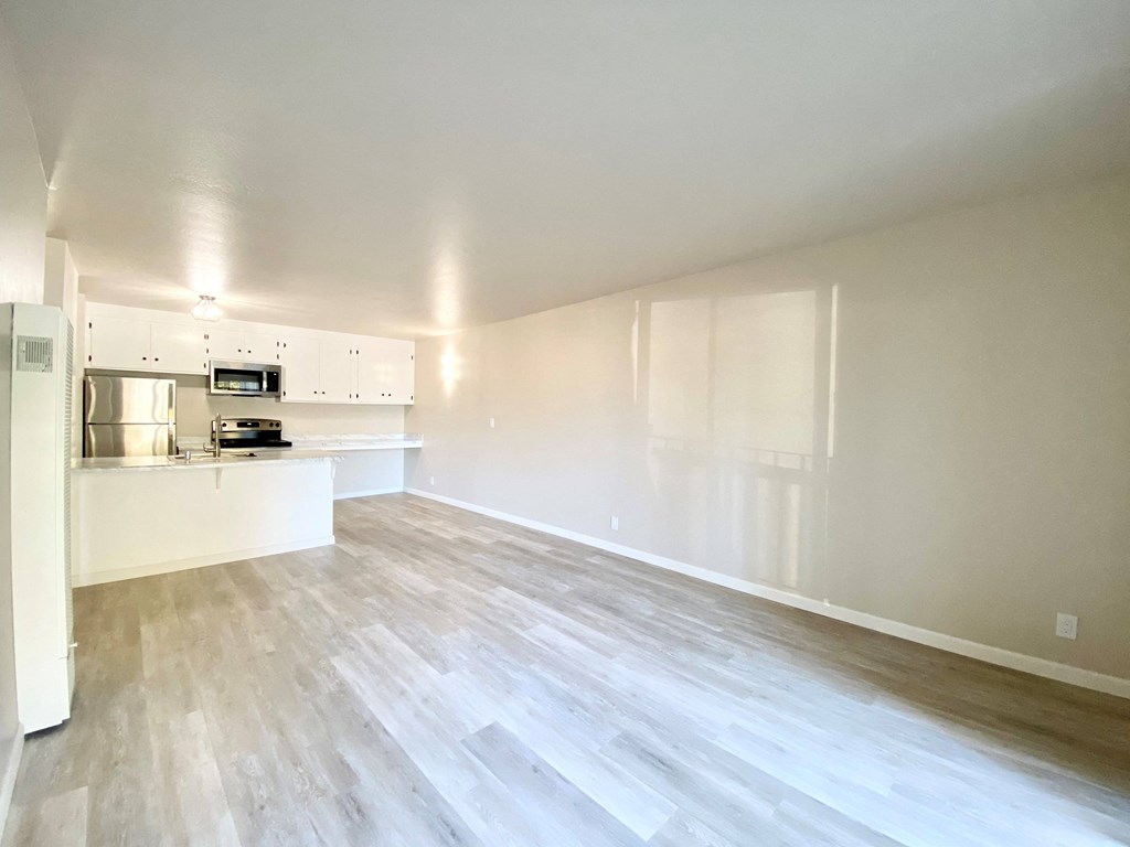 Fully Furnished Kitchen With Stainless Steel Appliances at The Morgan, Lafayette