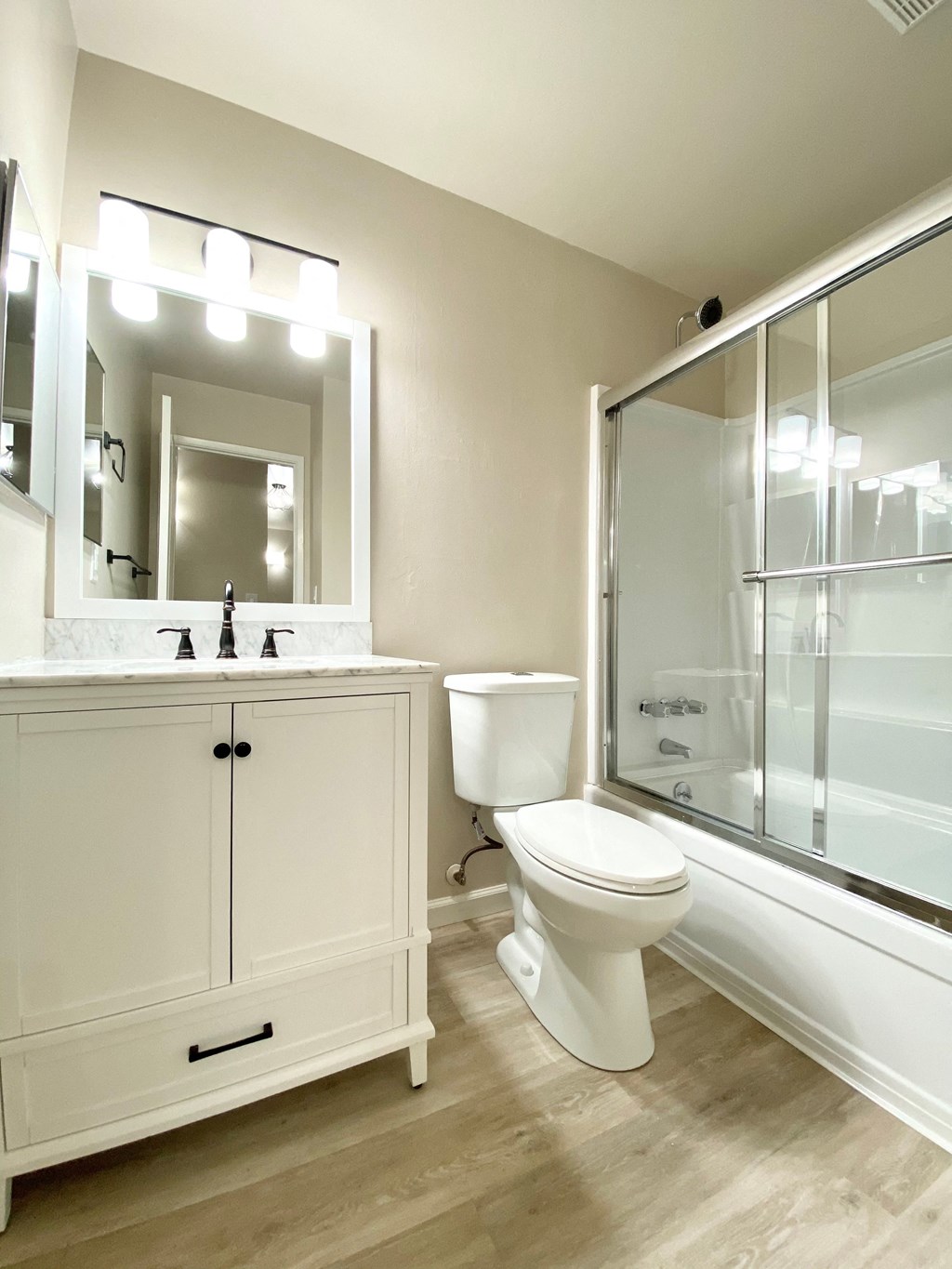 Luxurious Bathrooms at The Morgan, Lafayette, CA, 94549