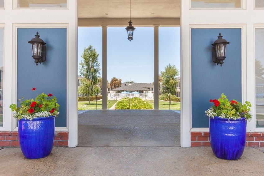 Main Entrance To Property at Vista Pointe, Santa Clara, California - Photo Gallery 1