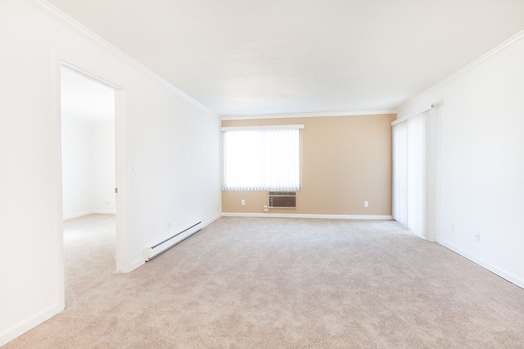 Floor-To-Ceiling Windows at The Monterey, San Jose, CA