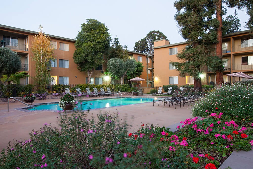 Swimming Pool With Relaxing Sundecks at The Monterey, San Jose, CA