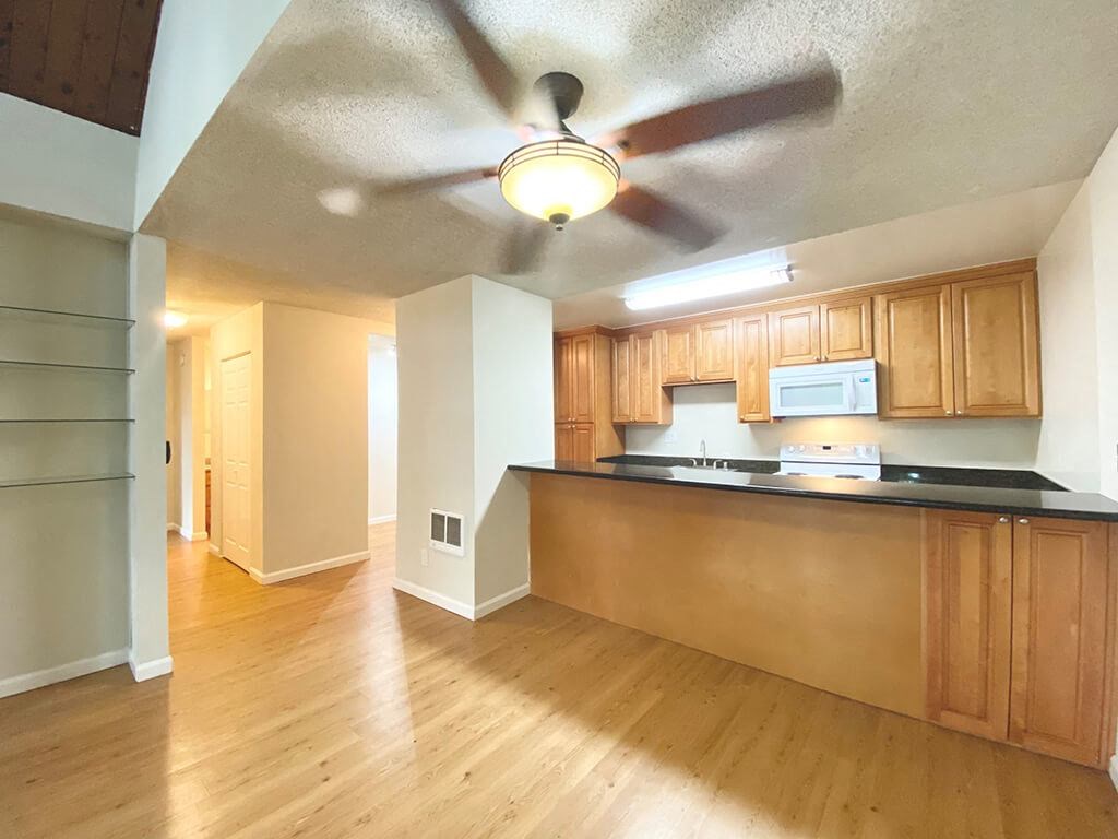 Castlewood Apartments