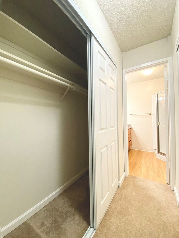 Castlewood Apartments