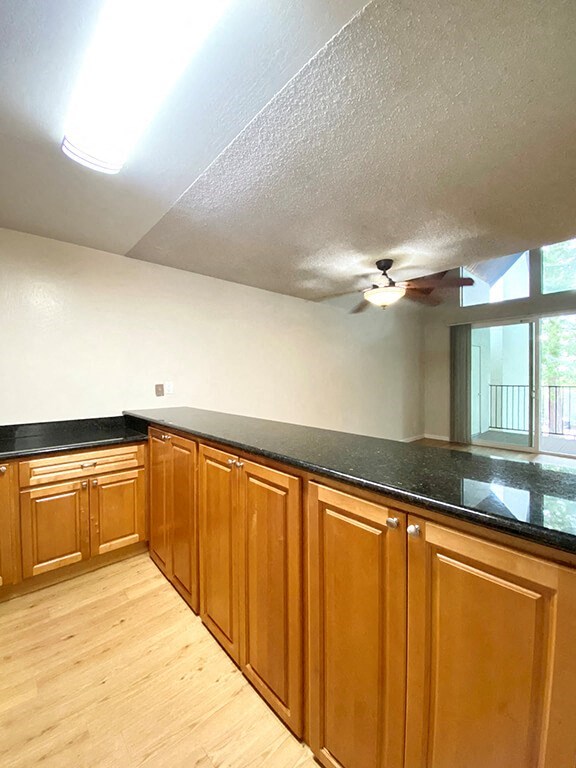 Castlewood Apartments