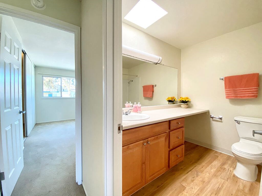 Diablo Pointe Apartments