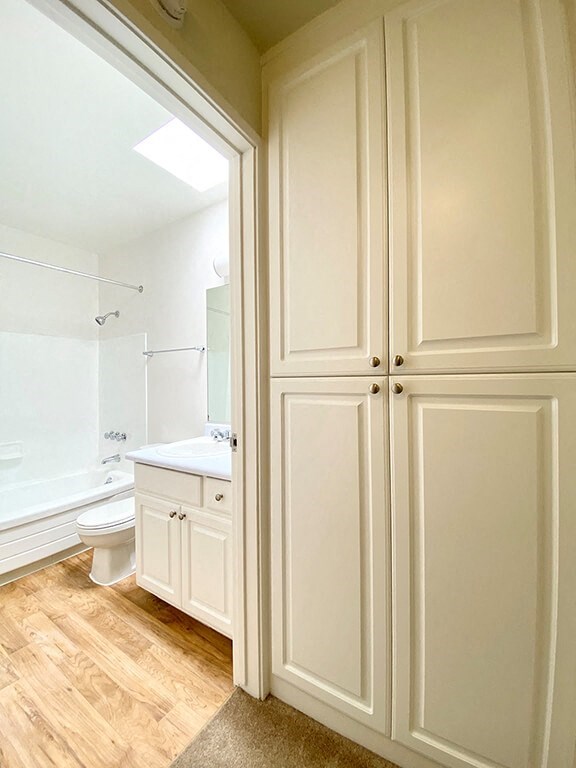 Diablo Pointe Apartments