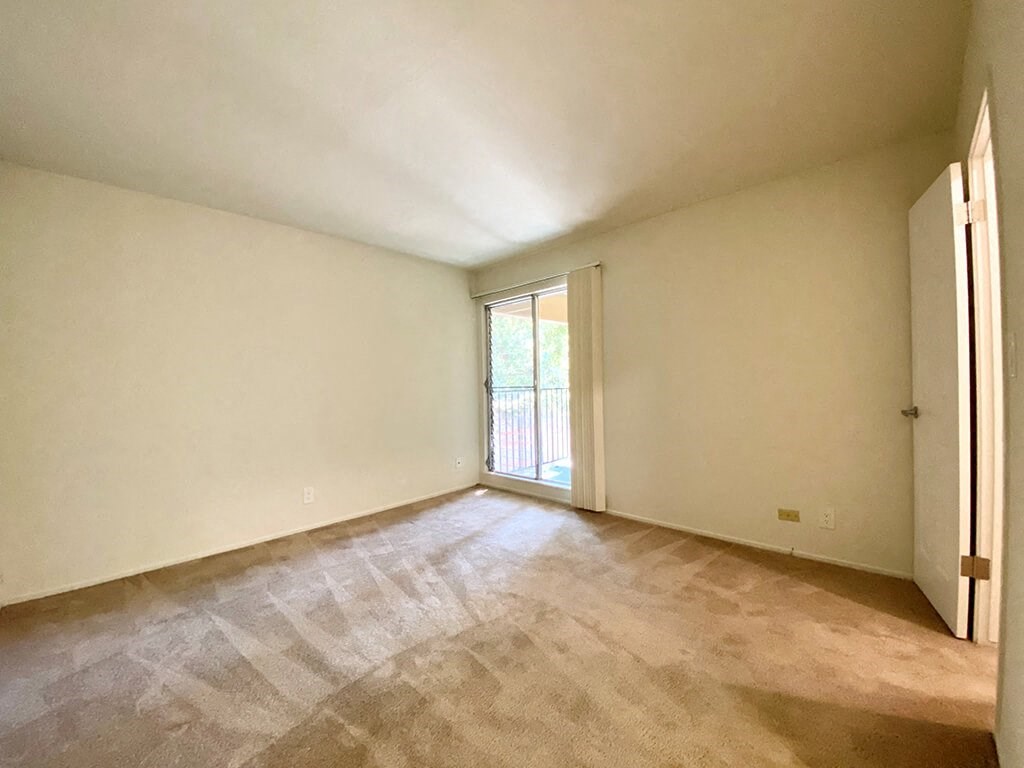 Diablo Pointe Apartments