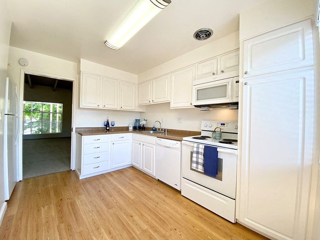 Wood Inspired Plank Flooring at The Glens, San Jose, CA