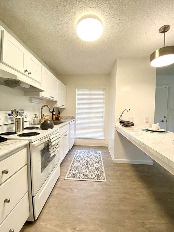 1-bedroom apartment at Valley West Apartments in San Jose, CA