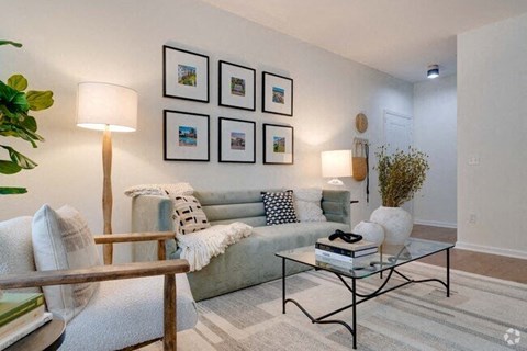 Living Area at Terraces at Town Center, Jacksonville, FL, 32256