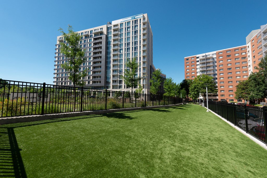 Beautifully Landscaped Grounds  at The Pearl, Maryland
