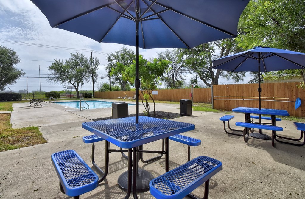 Outdoor Dining Tables at Valley Ridge, San Antonio, TX