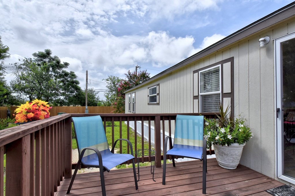 Large Balcony at Valley Ridge, San Antonio, Texas