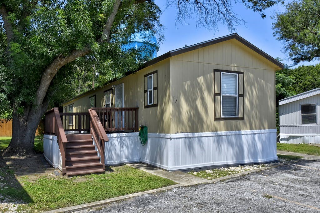 our home for the week at Buckingham Village in Universal City, TX