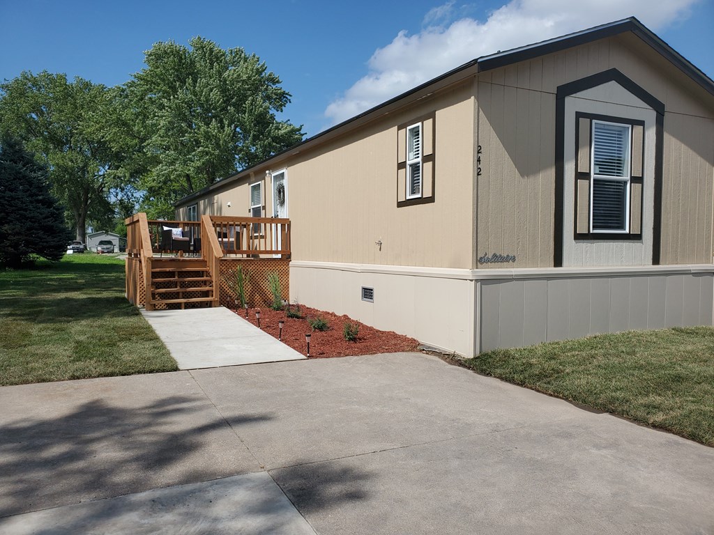 Exterior view of building at Forest Vista, Texas, 77571