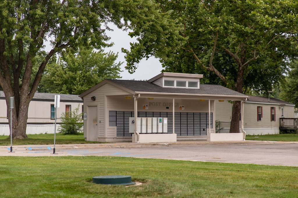 post office at Maple Grove, Lincoln, NE