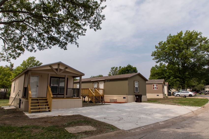 Property Exterior Property Exterior at Maple Grove, Lincoln, Nebraska - Photo Gallery